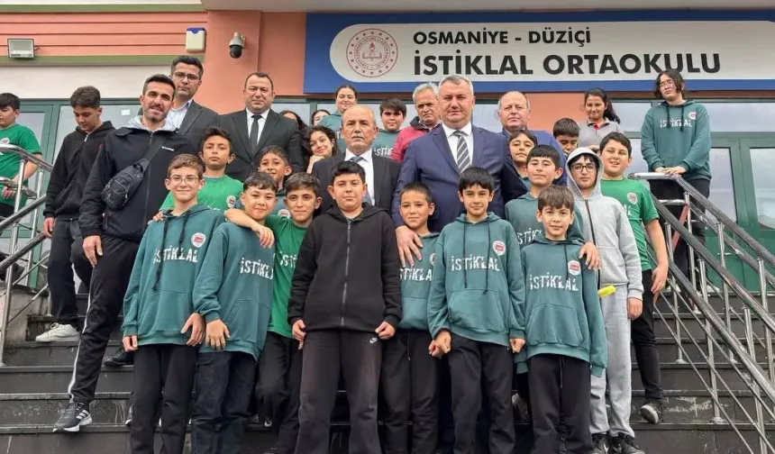 Düziçi Belediye Başkanı Mustafa İba, Öğrencilere ve Öğretmenlere Moral Ziyaretleri Gerçekleştirdi