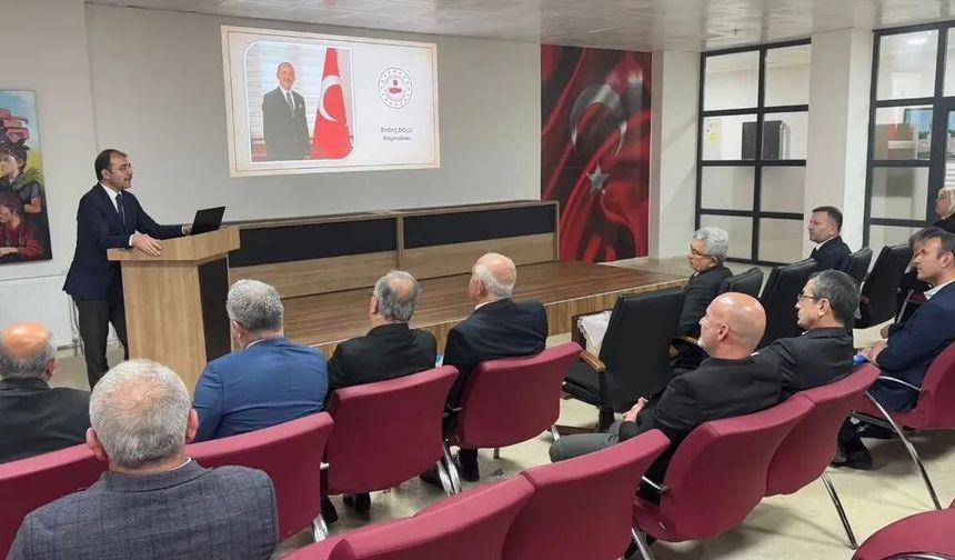 Kadirli’de Gelecek Sensin Başarı Senin Projesi Toplantısı Düzenlendi