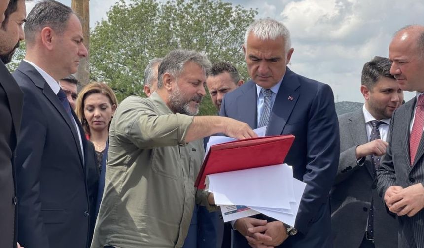 Kastabala'da Tarih Gün Yüzüne Çıkıyor: Bakan Ersoy Yerinde İnceledi