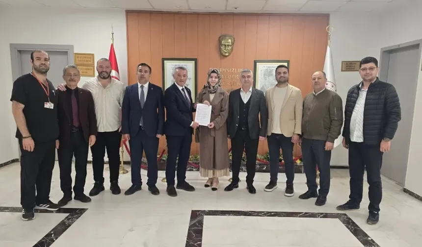 Osmaniye Sağlık-Sen’de Yeni Dönem Başladı, Muhittin Çenet Mazbatasını Aldı