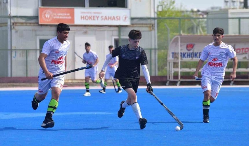 Osmaniye’de Hokey Heyecanı: 27 Takım Grup Birinciliği İçin Sahada!