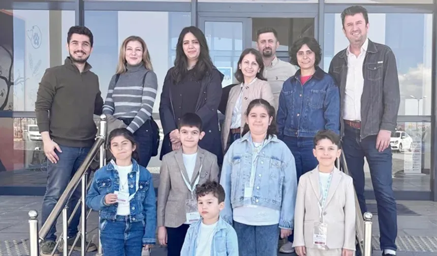 Osmaniyeli Miniklerden Bilimsel Başarı: Sempozyuma Damga Vurdular