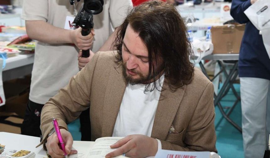 Şifreli Kitapların Yazarı Osmaniye’de Gizemi Araladı