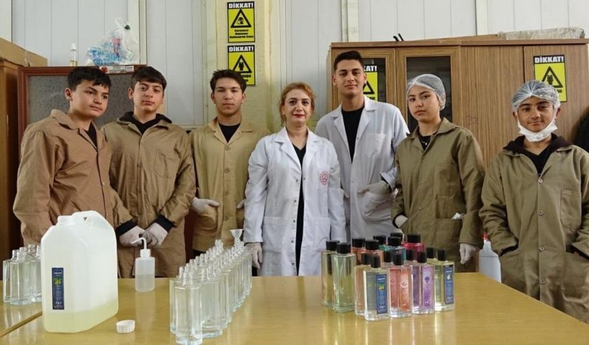 Osmaniye'nin "Girişimci" Öğrencileri! Okul Değil Sanki Fabrika