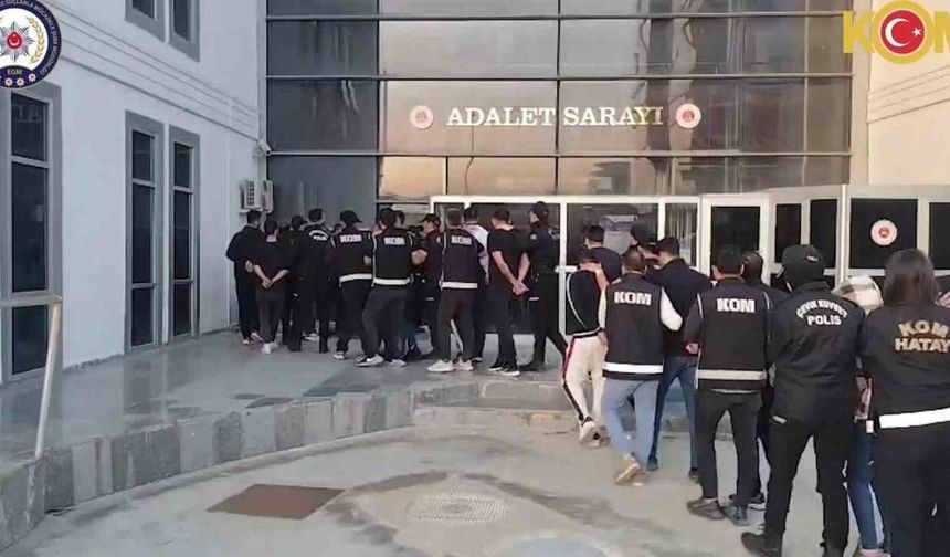 Hatay’da Haraç ve İnsan Ticareti Çetesine Dev Operasyon