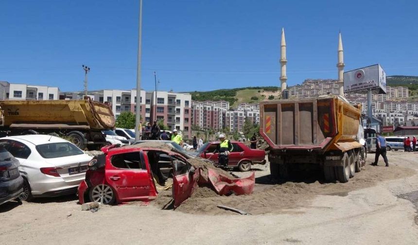 Kahramanmaraş'ta Freni Patlayan Kamyon 7 Aracı Biçti, 6 Yaralı!