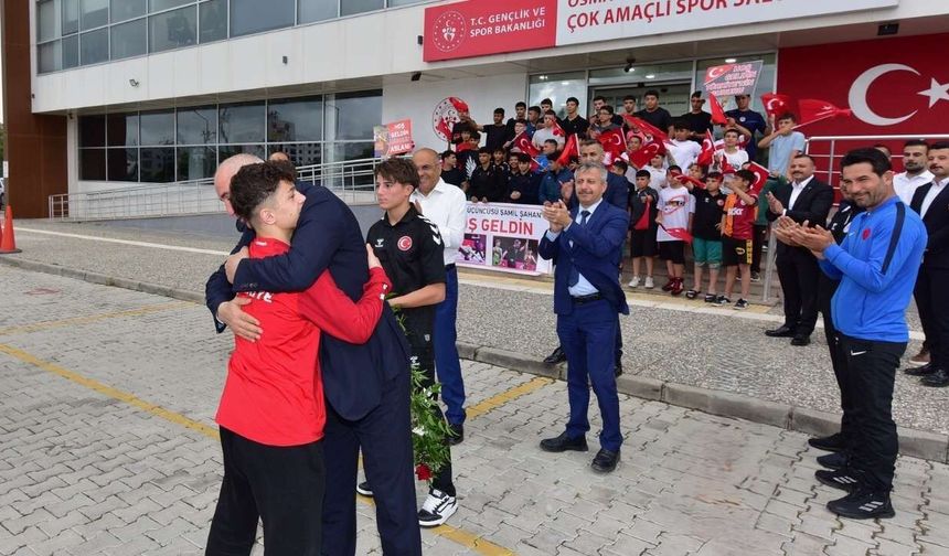 Önce Balkanlar Şimdi Avrupa! Osmaniye’nin Gururu Şamil Şahan Şehre Döndü