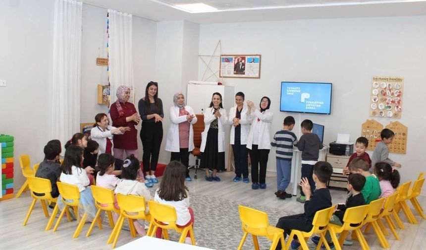 Osmaniye’de Minik Öğrencilere Uygulamalı El Hijyeni Eğitimi