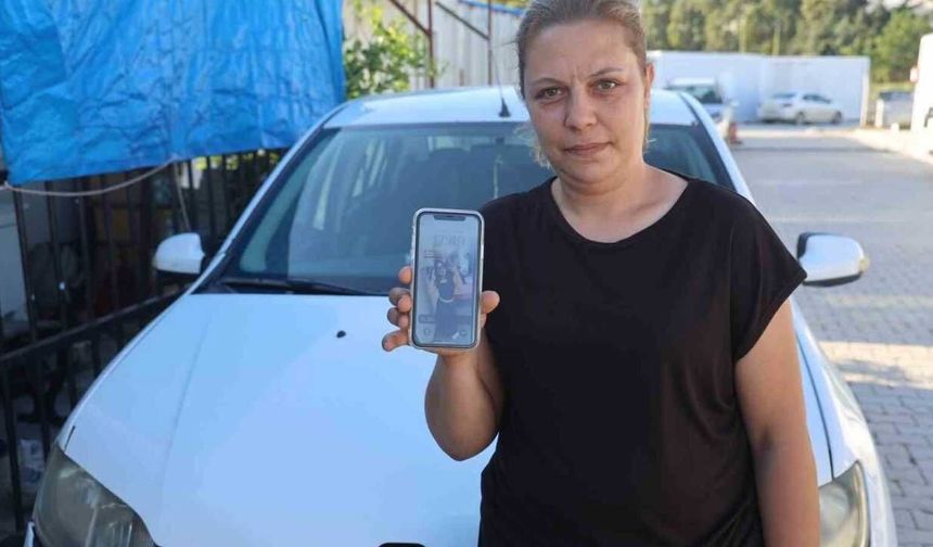 Aracına Aldığı Yolcunun Düşürdüğü Telefonu Günlerdir Sahibine Ulaştırmaya Çalışıyor