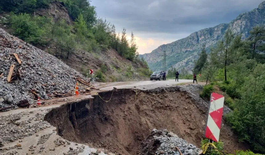 Düziçi'nde Yağış Sonrası Heyelan Felaketi