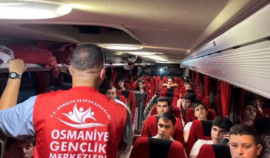 Osmaniye’de Gençler Ulusal Gençlik Kamplarına Uğurlandı