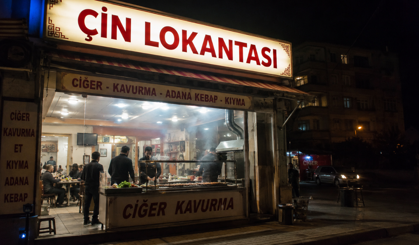 Osmaniye'ye İlk Kez Gelenleri Şaşırtan Gerçek ''Çin Lokantası''