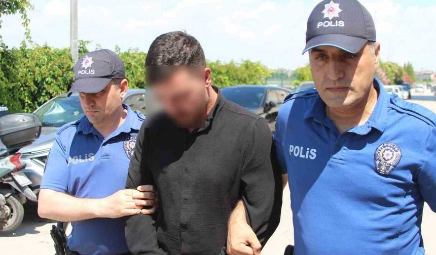 Reddedilen Uzman Çavuş İki Kişiyi Tabancayla Vurdu