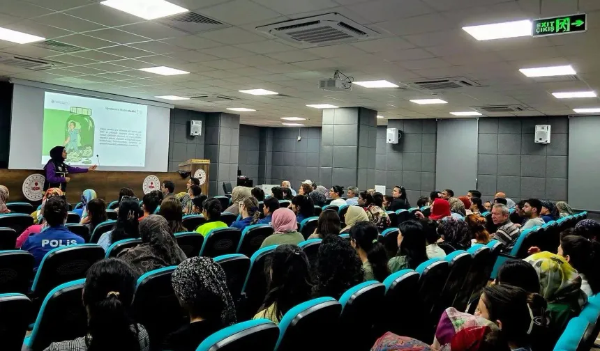 Sumbas’ta Uyuşturucuyla Mücadele Semineri