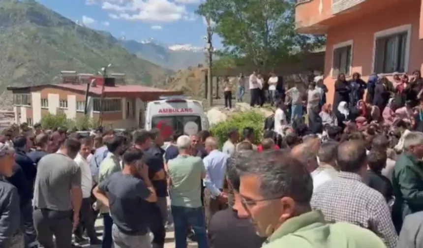 Son Dakika! Uzman Çavuş Katliam Yaptı, 4 Ölü, 1 Yaralı!