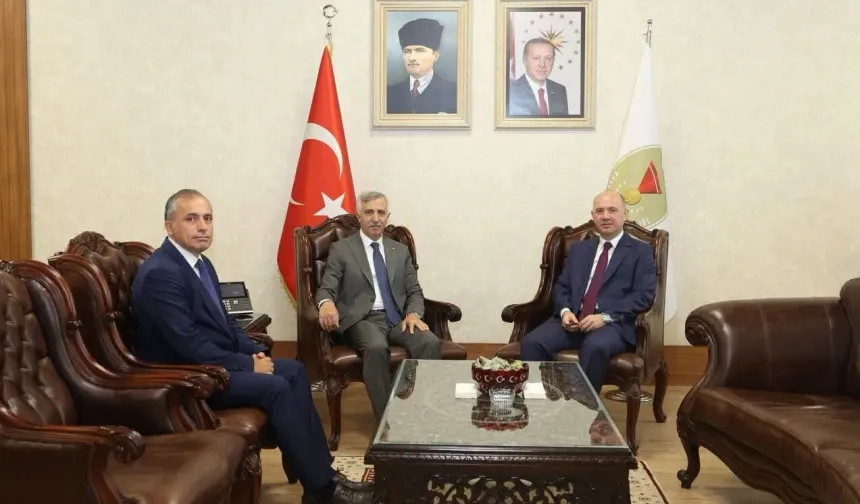 Vali Serdengeçti ve Başkan Çenet'ten Kahramanmaraş Valisi Ünlüer'e Ziyaret