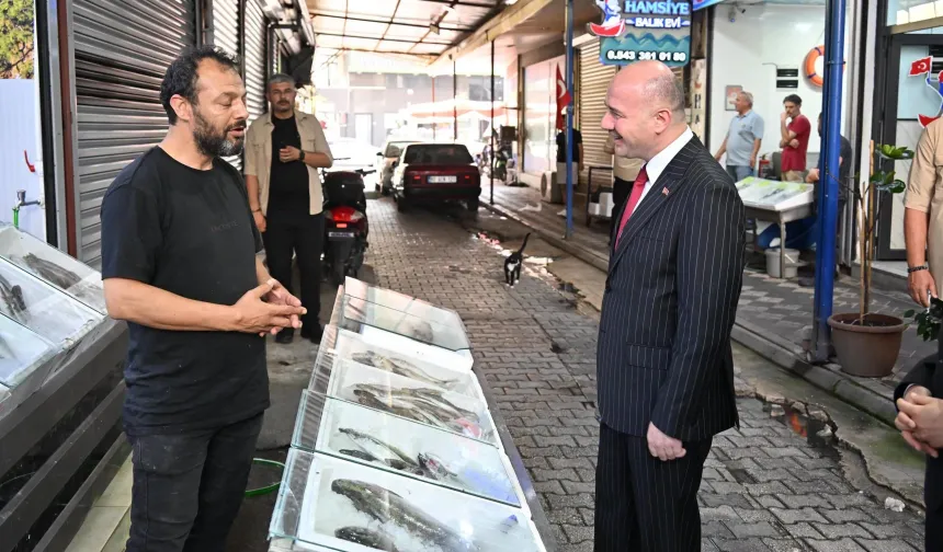 Vali Serdengeçti’den Balıkçılar Çarşısı Esnafına Ziyaret