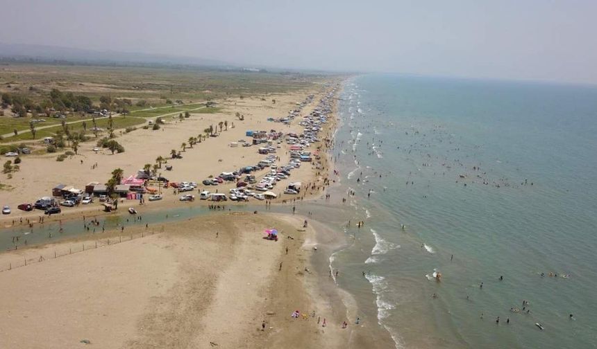 Burnaz Sahili'nde Denize Girmek Yasaklandı