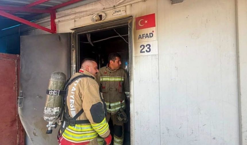 Hatay Antakya Konteyner Kent’te Yangın Panik Yarattı!