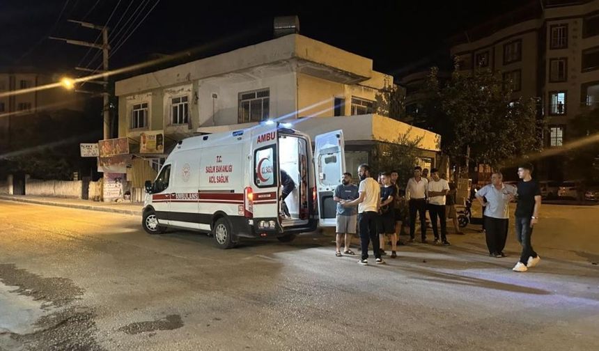Osmaniye'de Motosiklete Çarpıp Kaçan Sürücü Aranıyor