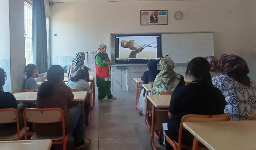 Osmaniye'de Velilere Teknoloji Bağımlılığı Eğitimi!