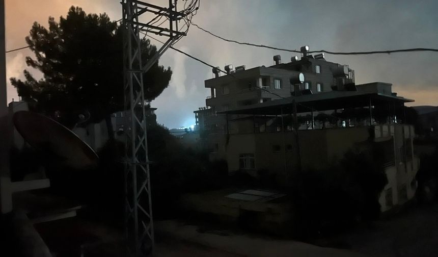 Toprakkale'de Gece Saatlerinde Elektrik Kesintisi