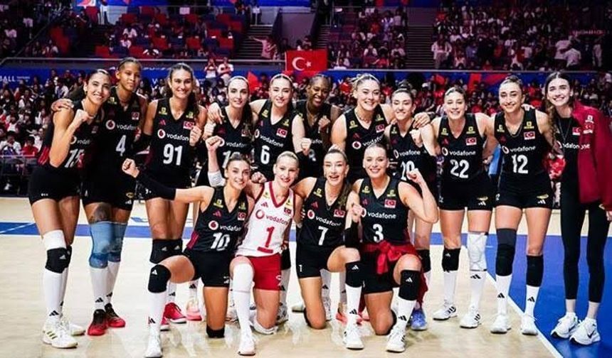 Türkiye'den VNL'de Güç Gösterisi! Türkiye 3-1 Tayland