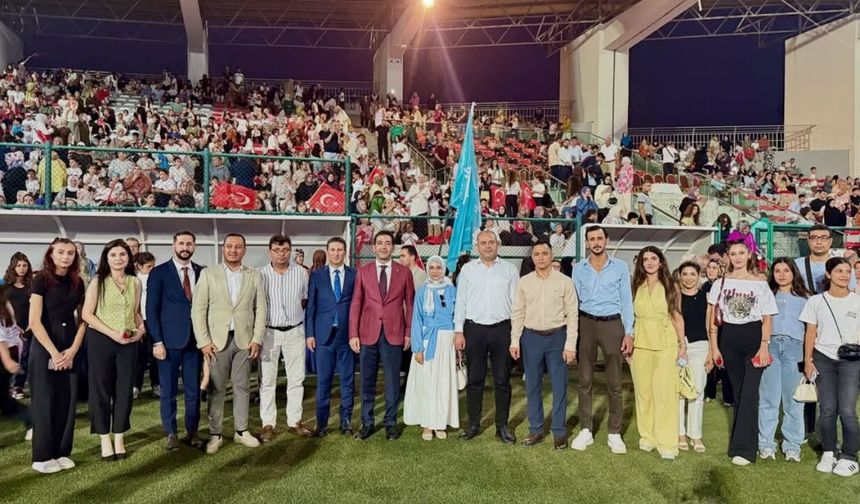 Osmaniye’de TÜGVA Yaz Okulu Sona Erdi: "Güçlü Türkiye'nin Teminatı Gençlik"