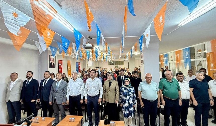 AK Parti Kadirli Danışma Meclisi Toplantısı Yapıldı