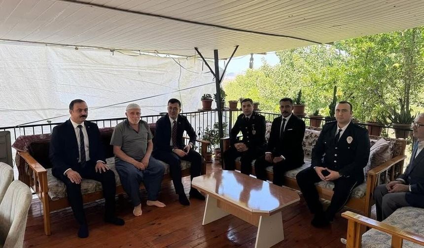 Hasanbeyli’de Şehit Ailesine Anlamlı Ziyaret