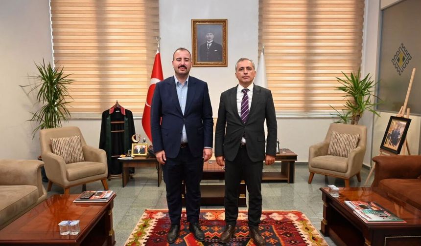 MHP Merkez İlçe Başkanı Tuncer’den Başkan Çenet’e Ziyaret