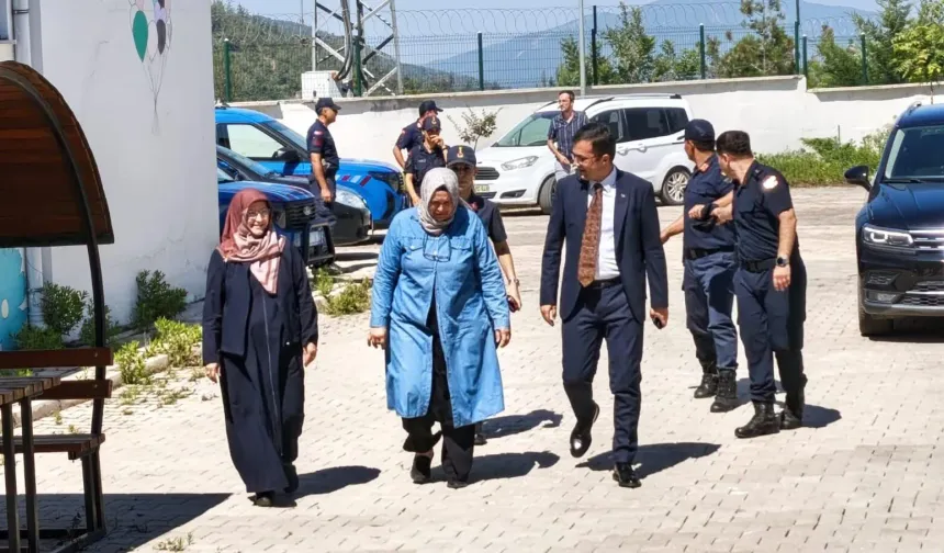 Osmaniye'de Bağımlılıkla Mücadeleye Yakın Takip!