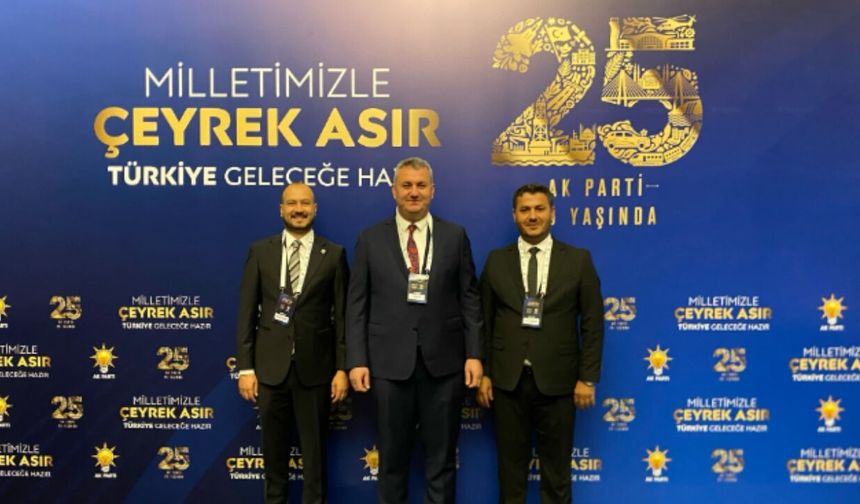 Osmaniyeli Belediye Başkanları AK Parti’nin 25. Yıl Dönümü Programında Bir Araya Geldi