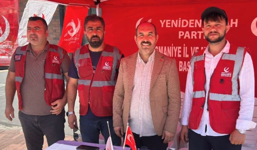 Yeniden Refah Partisi'nin Osmaniye'deki Üye Kayıt Standı Büyük İlgi Gördü