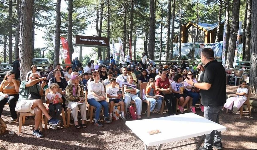 Zorkun Yaylası’nda çocuklar yazar Mert Arık’la buluştu