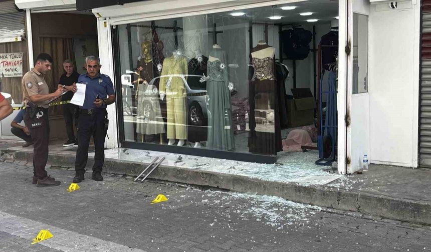 Adana Kocavezir Mahallesinde iş yerine silahlı saldırı düzenlendi