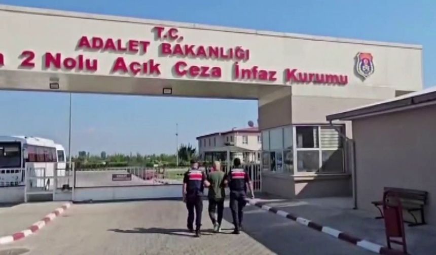 Adana'da aranan 4 firari hükümlü operasyonla yakalandı
