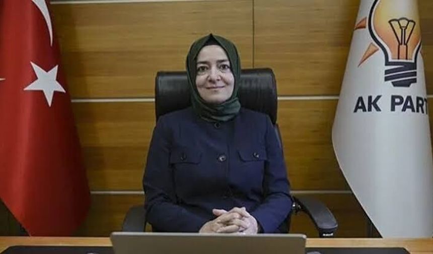İstifa Eden Fatma Betül Sayan Kaya’dan Dikkat Çeken Açıklama!