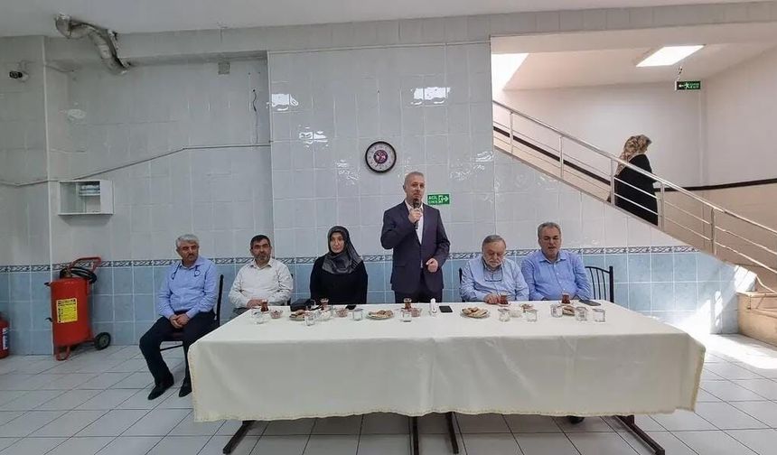 Gülistan Hafızlık Kız Kur’an Kursu’nda Veli Toplantısı Düzenlendi