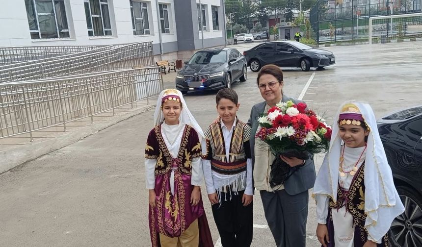Derya Yanık'tan Osmaniye 75. Yıl Ortaokulu'na Ziyaret