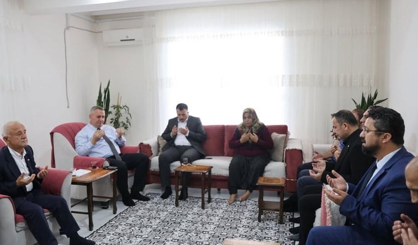 Düziçi Belediye Başkanı Mustafa İba’dan Şehit Ali Çam’ın Ailesine Ziyaret