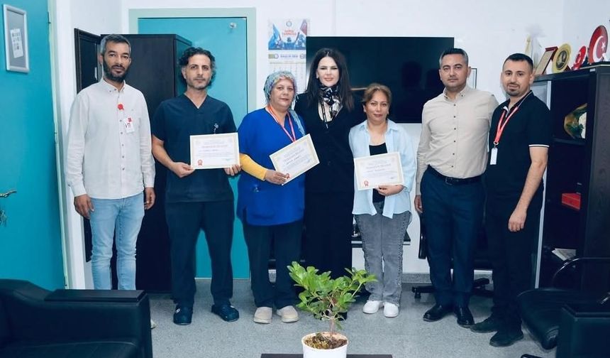 Kadirli Devlet Hastanesi’nde Ayın Örnek Personelleri Belirlendi