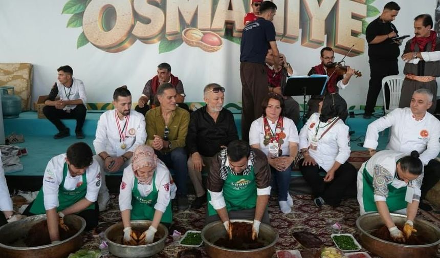 Osmaniye Fıstığı Festivali’nde Şanlıurfa mutfağına yoğun ilgi