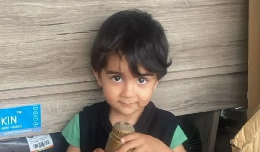 Osmaniye'de 4'üncü Kattan Düşen 5 Yaşındaki Çocuk Hayatını Kaybetti