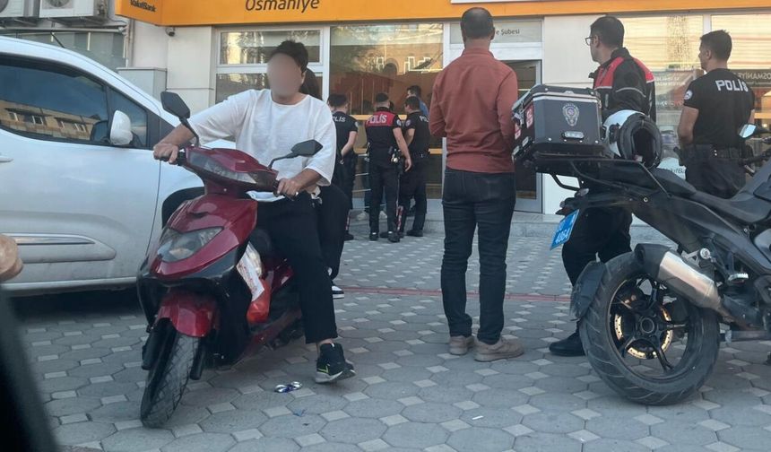Osmaniye'de Banka Önünde Tartışma!