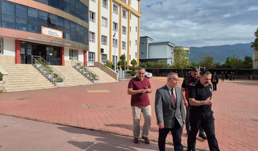 Osmaniye'de Okul Çevreleri Sıkı Takipte