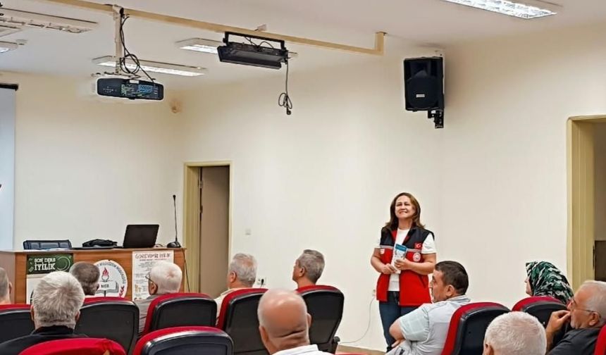 Toprakkale’de Okul Servis Personeline Sosyal Hizmet Modelleri Anlatıldı