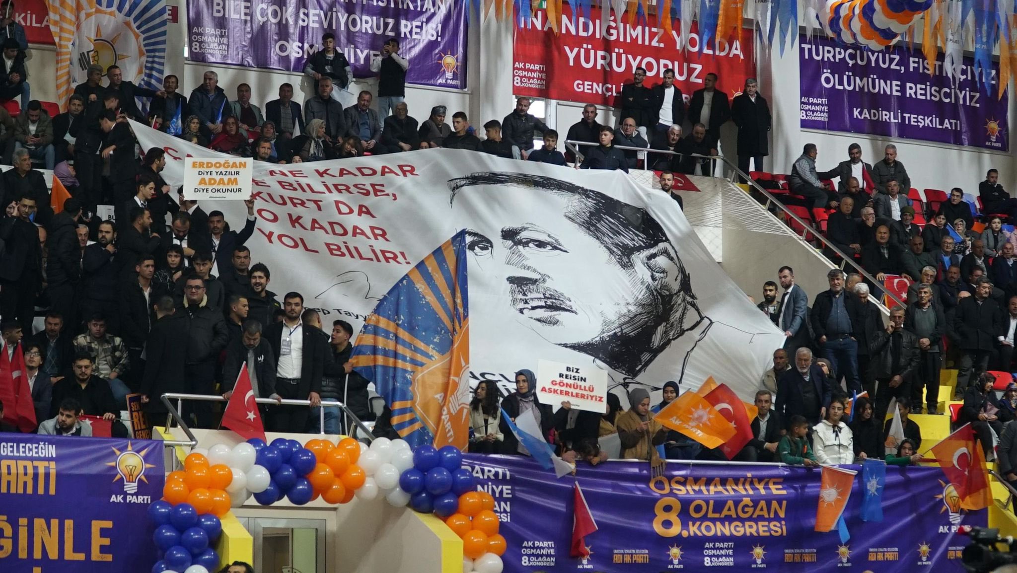 Ak Parti Osmaniye 8 Kongre (1)