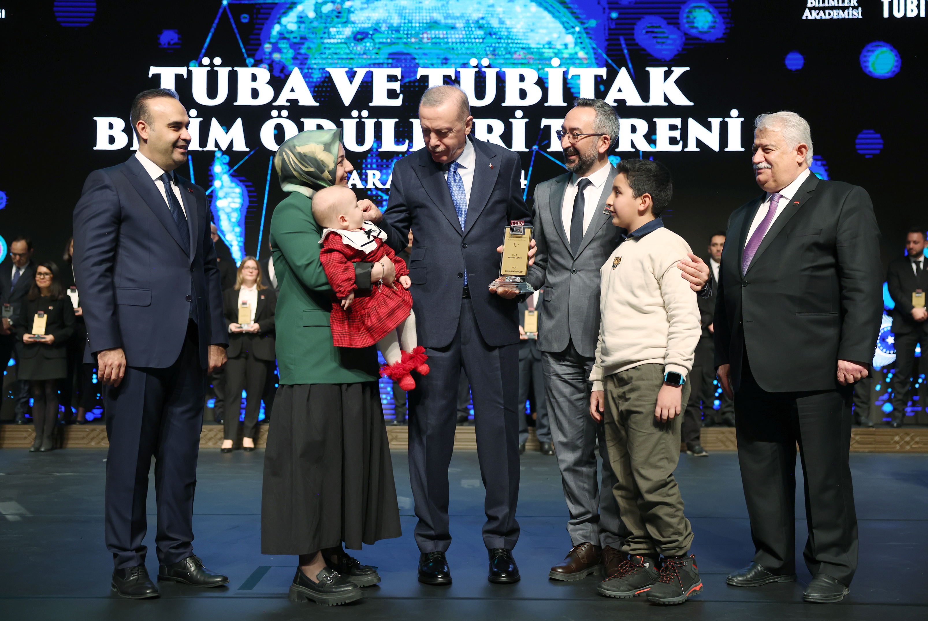 Tübi̇tak Bilim Ödülleri5