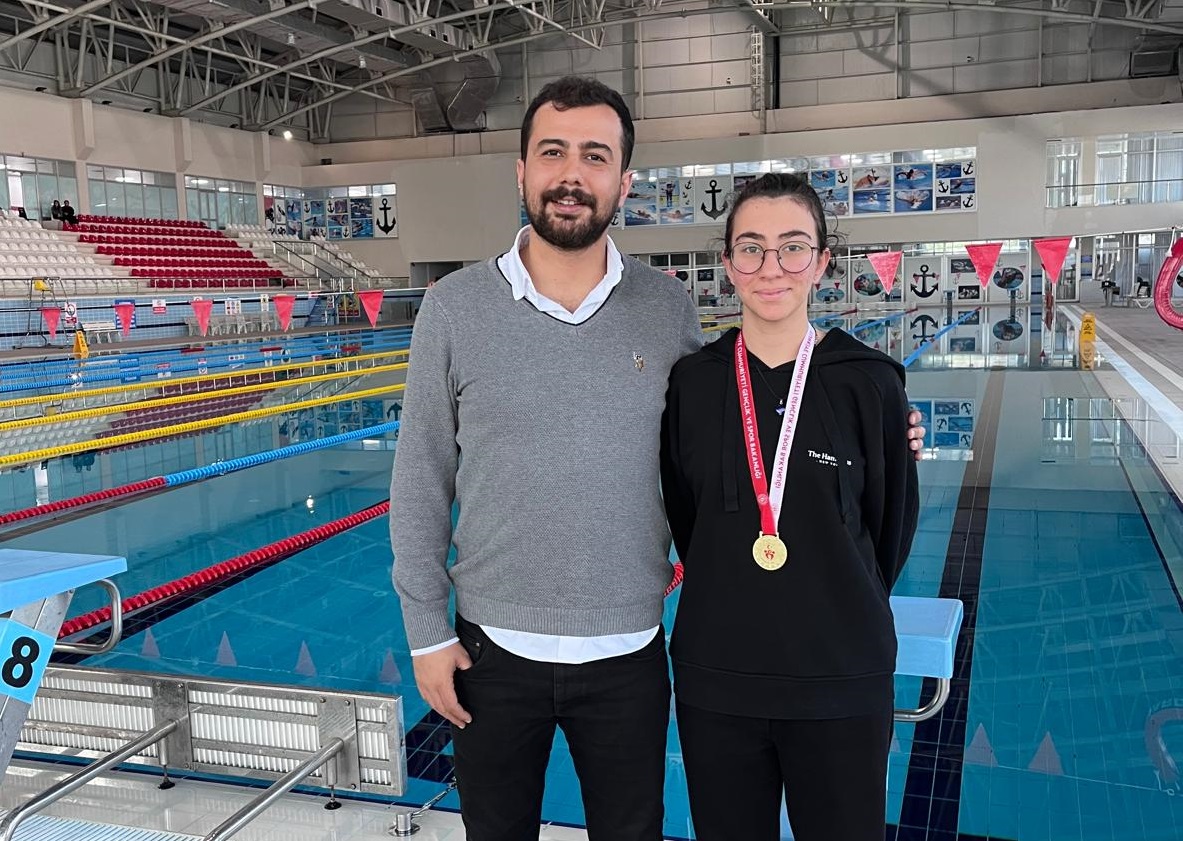 Osmaniye’de Samet Aybaba Lisesi Birinci Oldu (1)